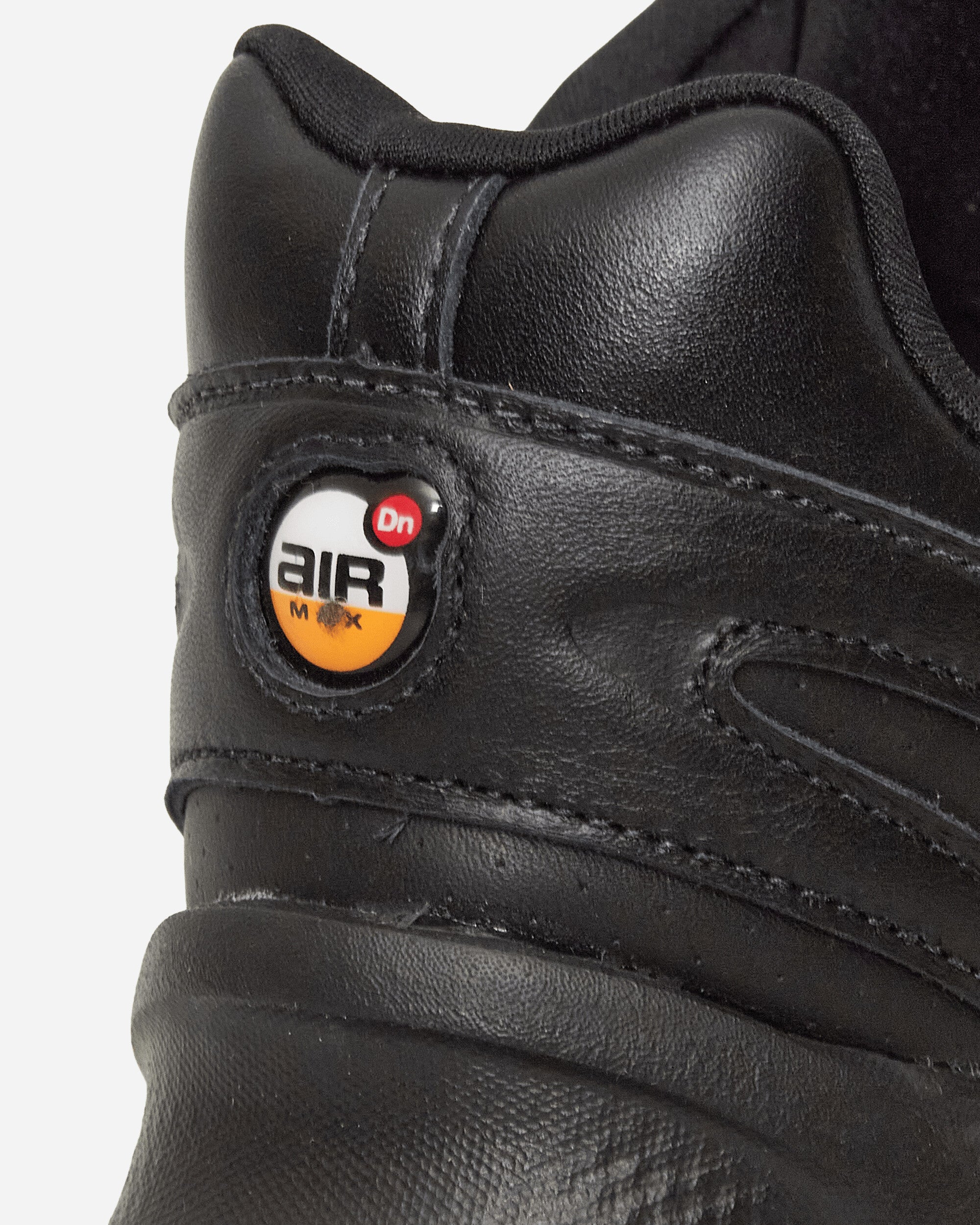 Air Max Dn8 Leather Sneakers Black