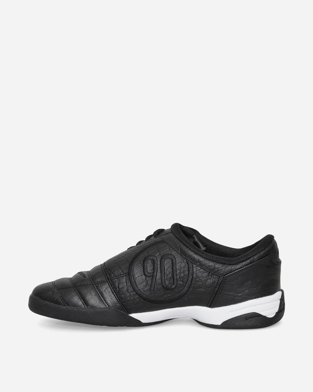Women's Total 90 Sneakers Black / White