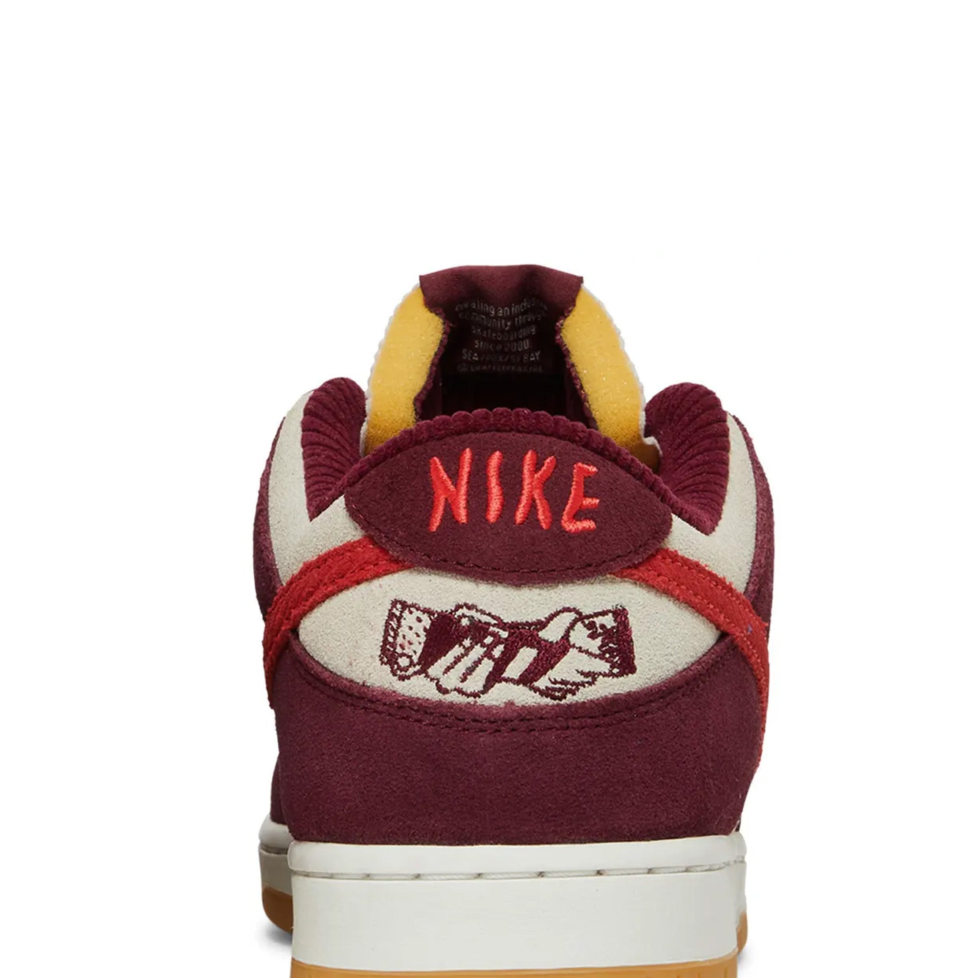 Nike SB Dunk Low 'Skate Like a Girl' (2022)