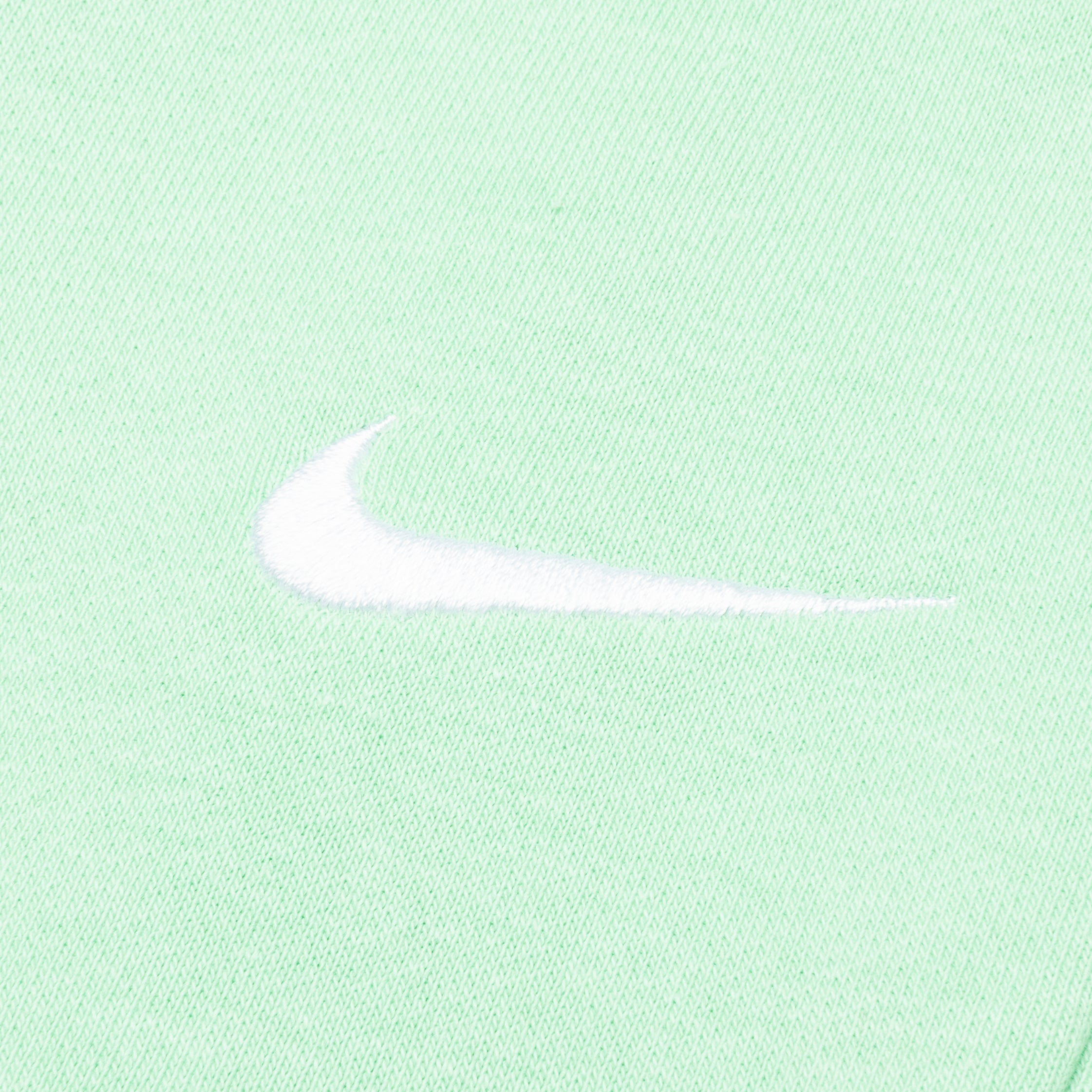Sportswear Women’s Essentials Fleece Pants - Cucumber Calm/White