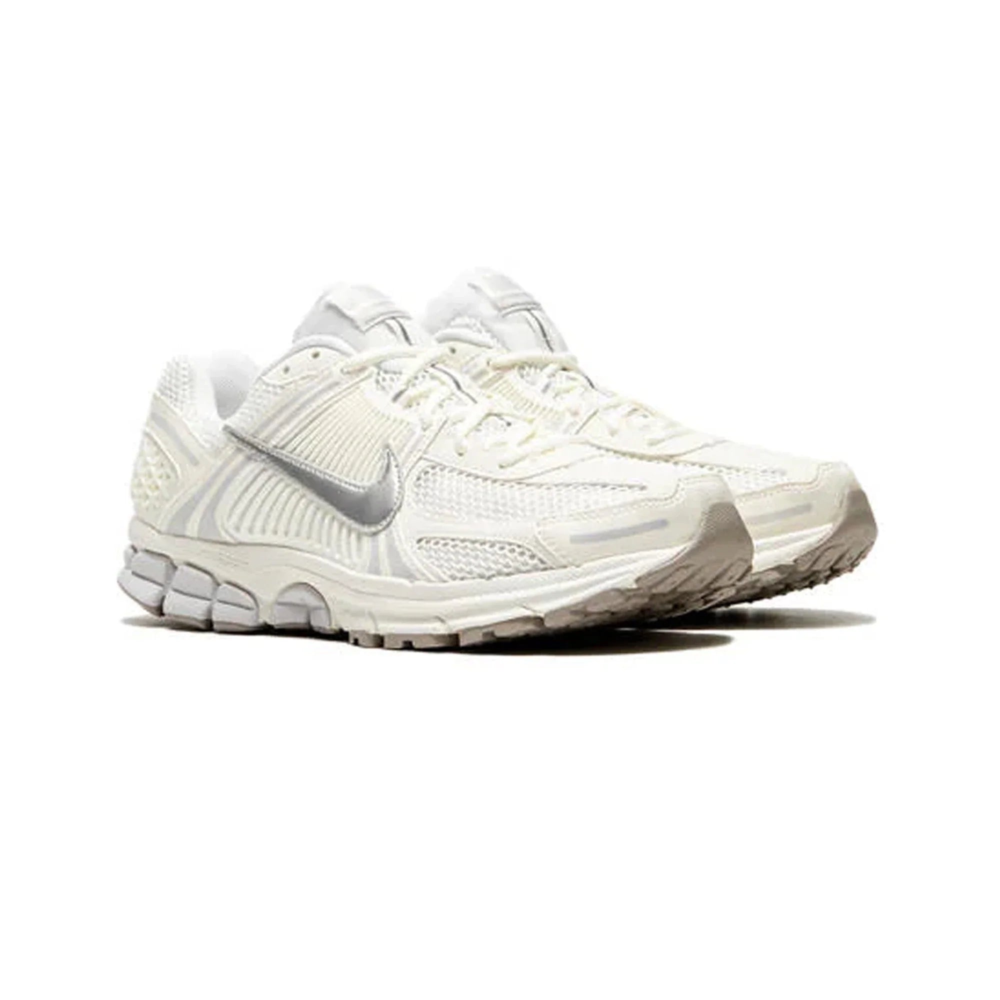 Nike Zoom Vomero 5 'Sail Vast Grey Metallic Silver'