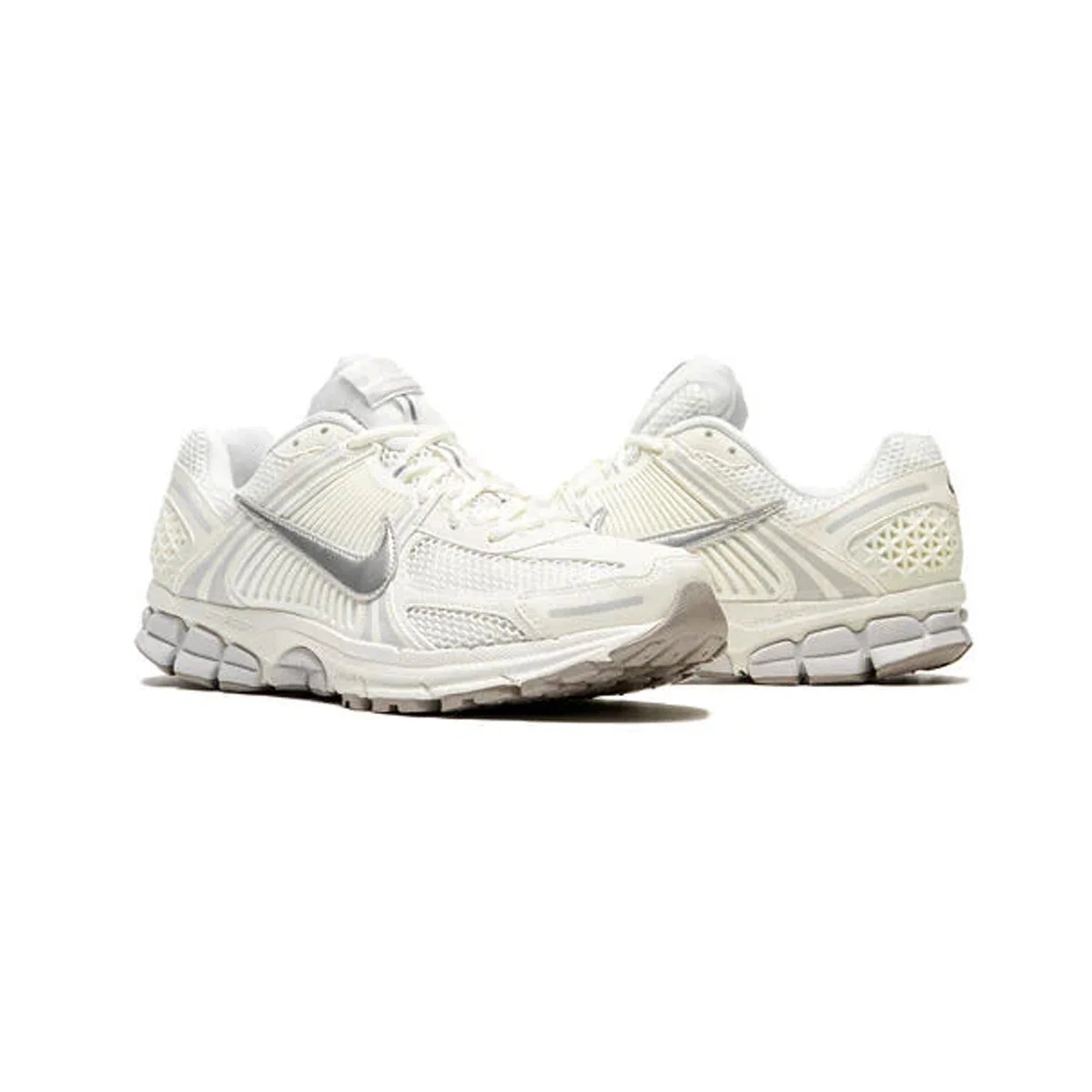 Nike Zoom Vomero 5 'Sail Vast Grey Metallic Silver'