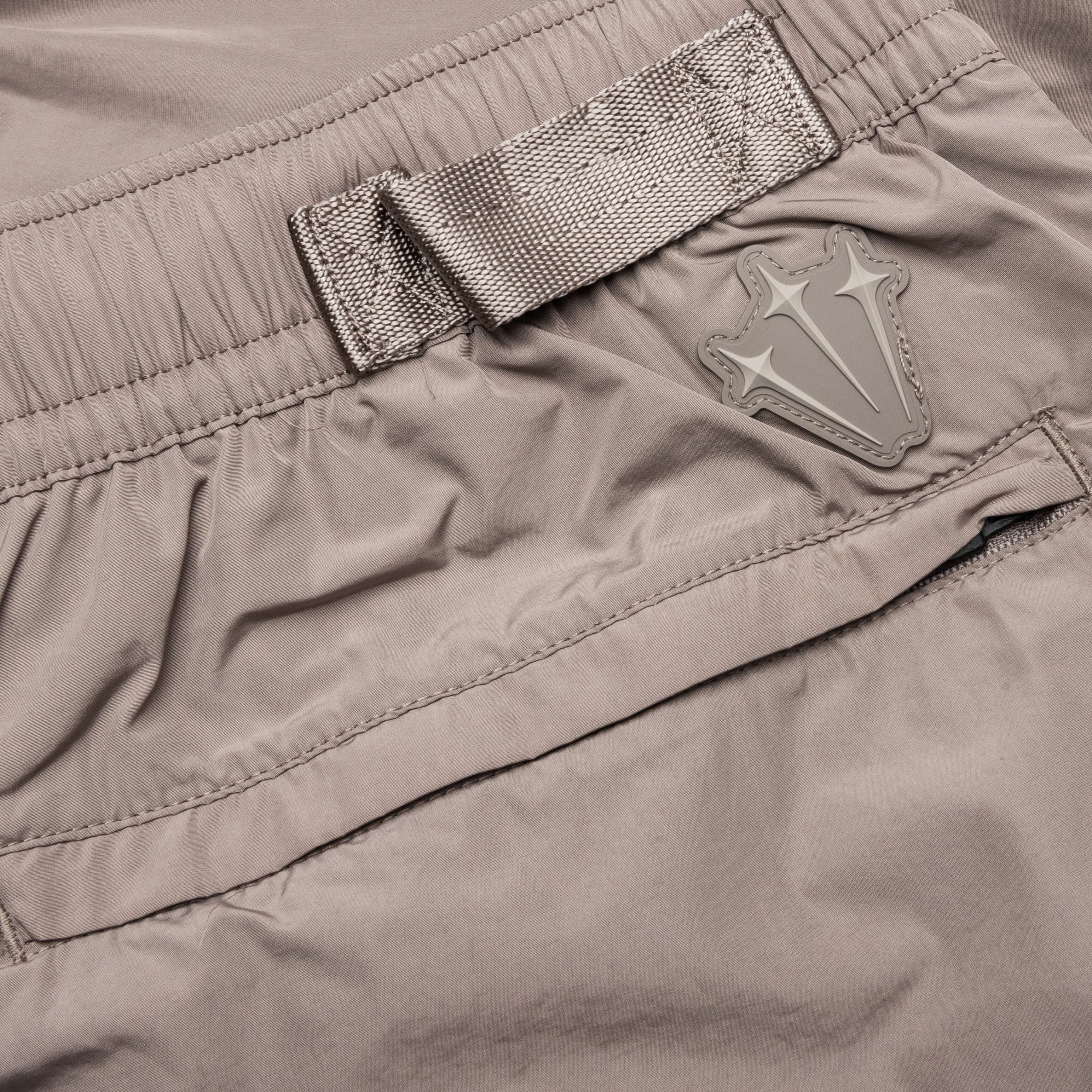 Nocta NRG Woven Short - Olive Grey/Moon Fossil