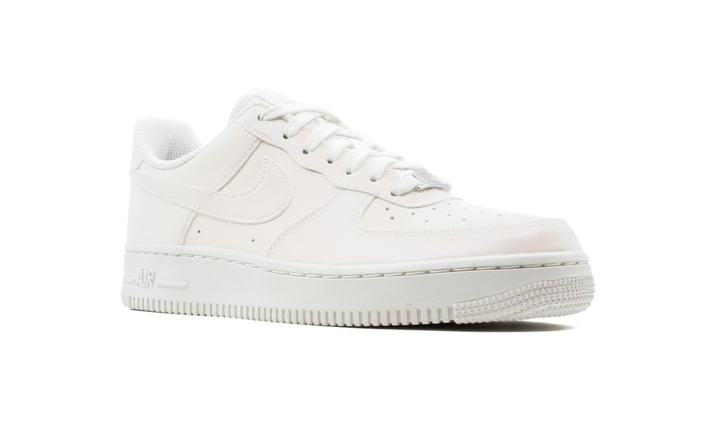 AIR FORCE 1'07 MNS WMNS"Reflective White" DC2062 100