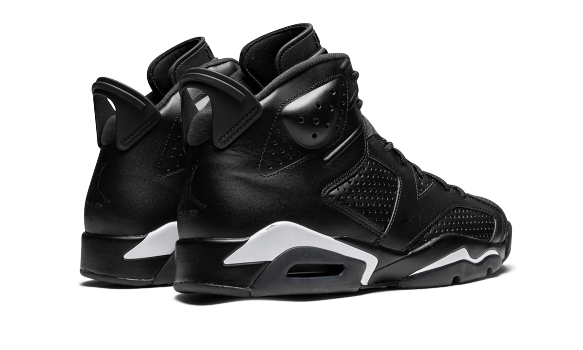 6 Retro "Black Cat" 384664 020