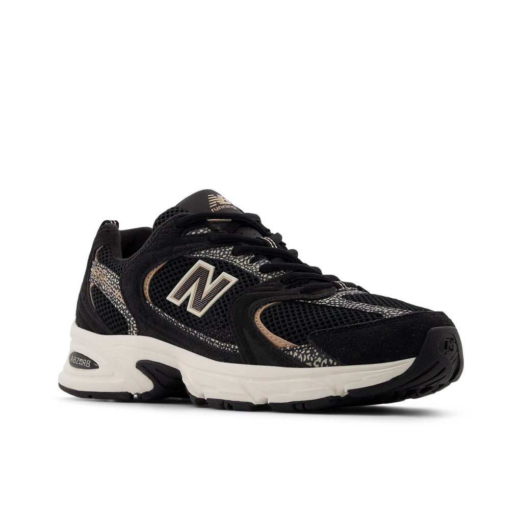 Unisex 530 in Black with Flat Taupe