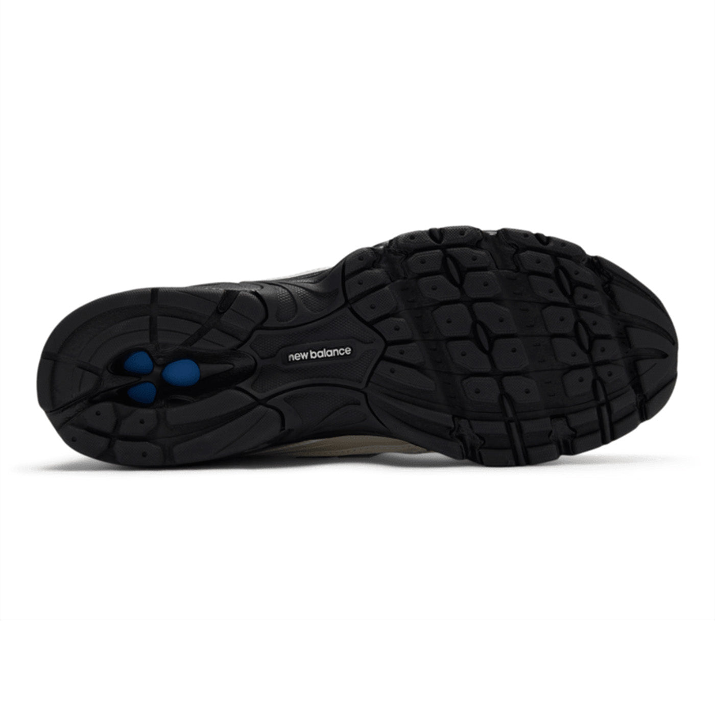 740 Sneaker