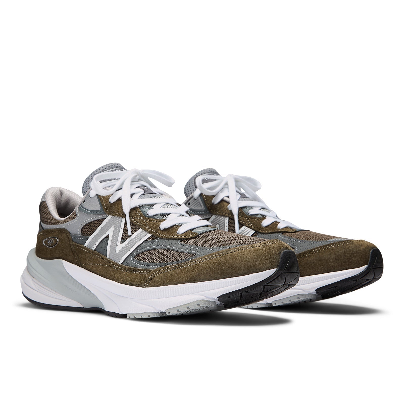 Unisex Made in USA 990v6