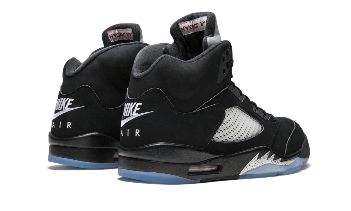 5 Retro OG "Black / Metallic" 845035 003