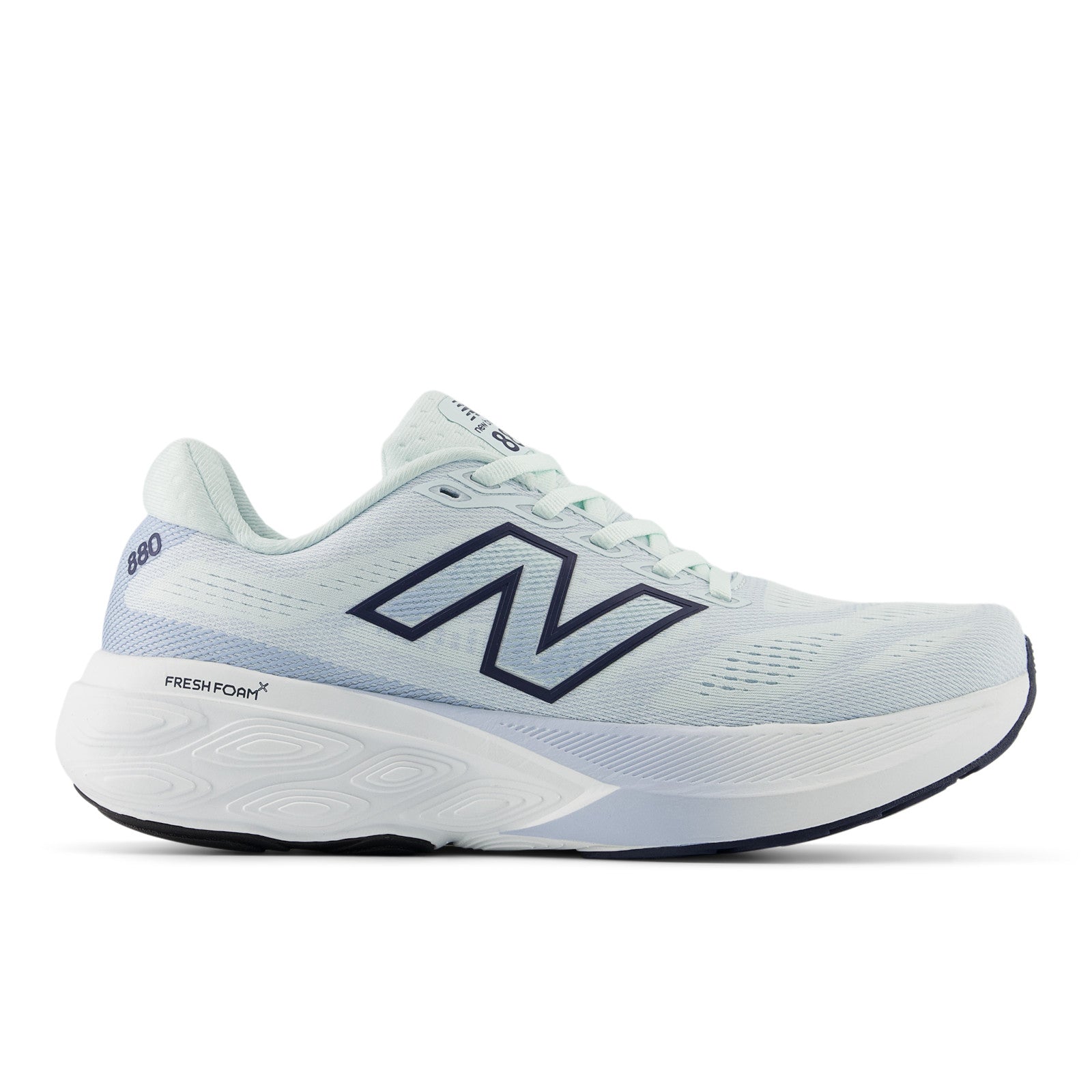 Women's Fresh Foam X 880v15 in Glint Blue with NB Navy