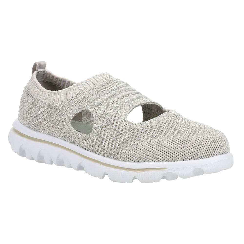 TravelActiv Avid Walking Shoes