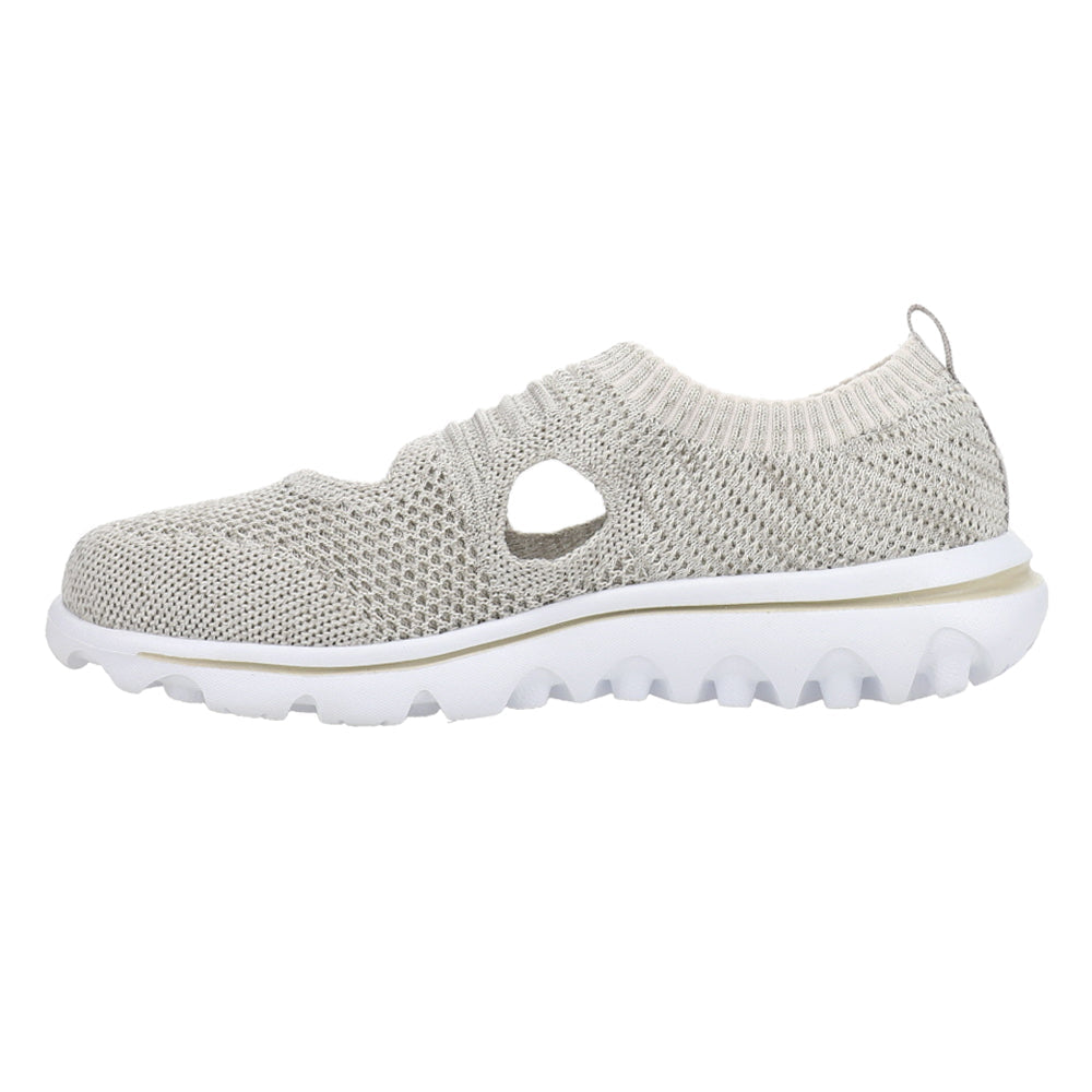 TravelActiv Avid Walking Shoes