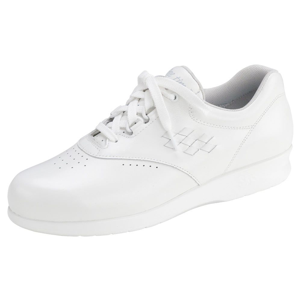 Women's Free Time Walking Shoe in White White
