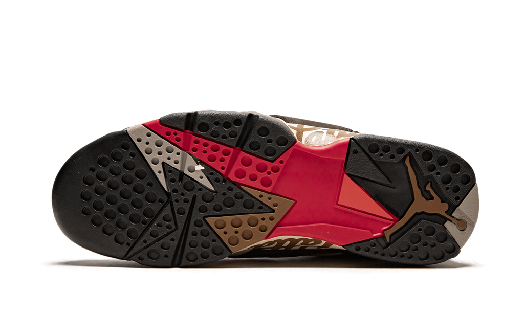 7 Retro "Patta Shimmer" AT3375 200