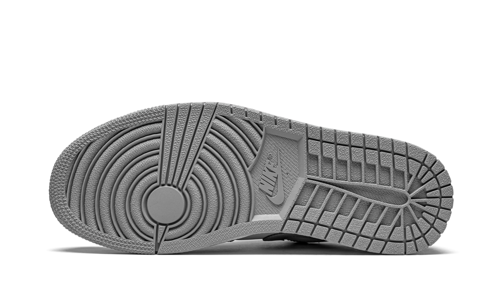 1 Low "Light Smoke Grey" 553558 039