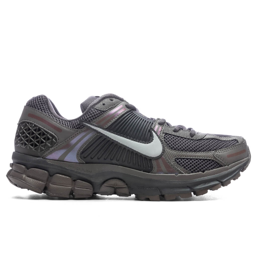 Zoom Vomero 5 - Cave Stone/Metallic Silver/Multi - Color
