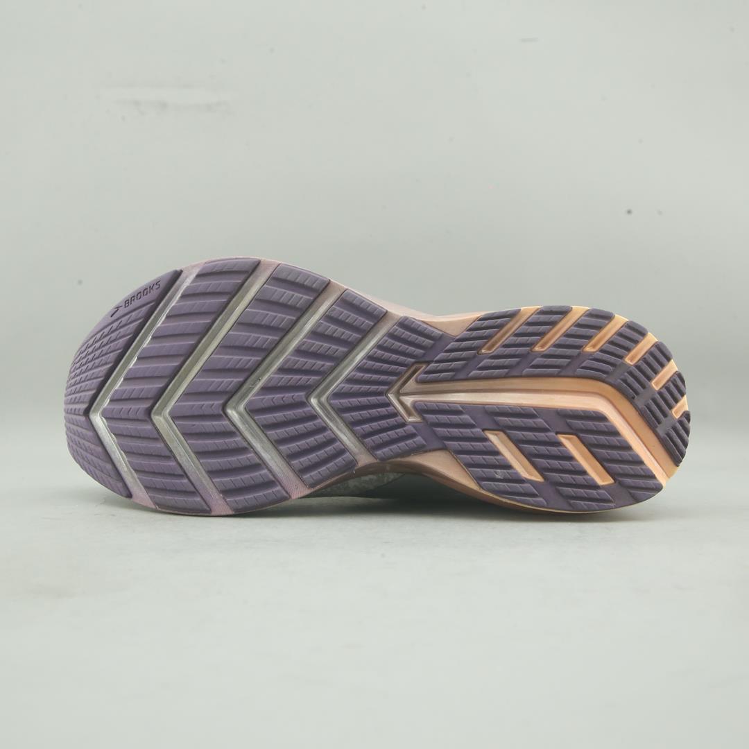 LEVITATE 3