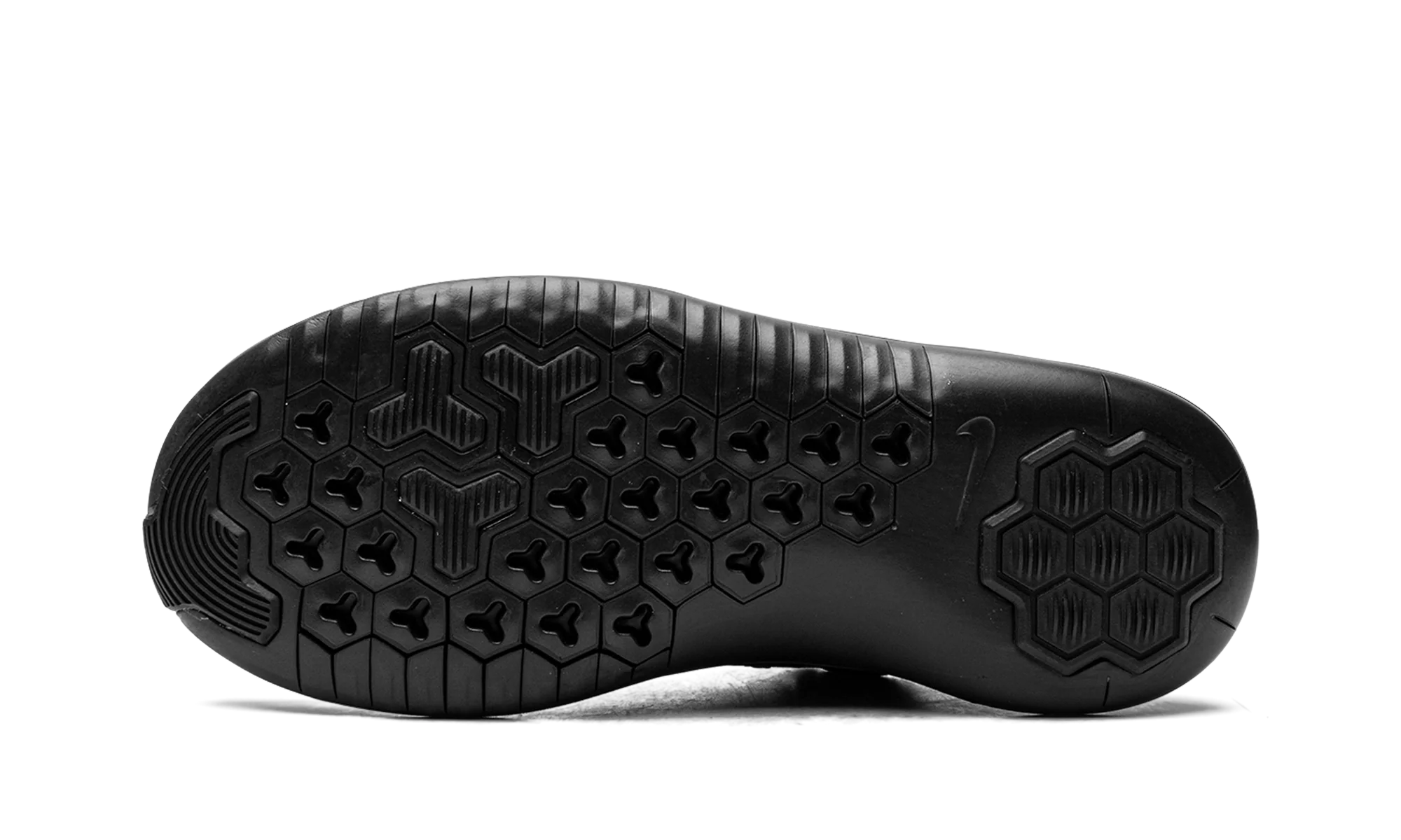 FREE TR 8 MNS WMNS "Triple Black" 942888 002