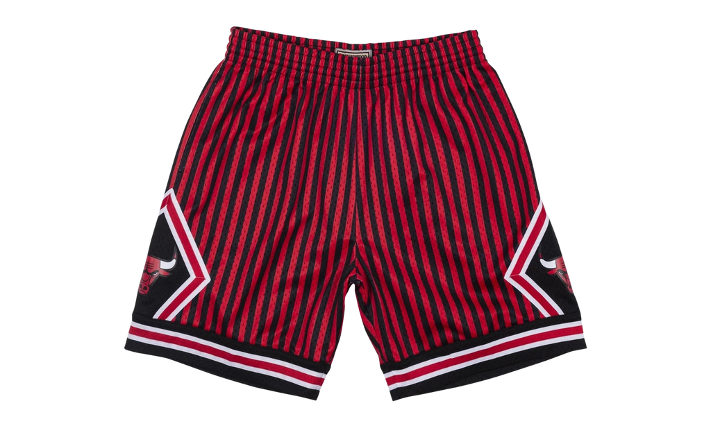 NBA Striped Swingman Shorts "1997 Chicago Bulls - Red" SMSHBW19048 CBUPTRD97