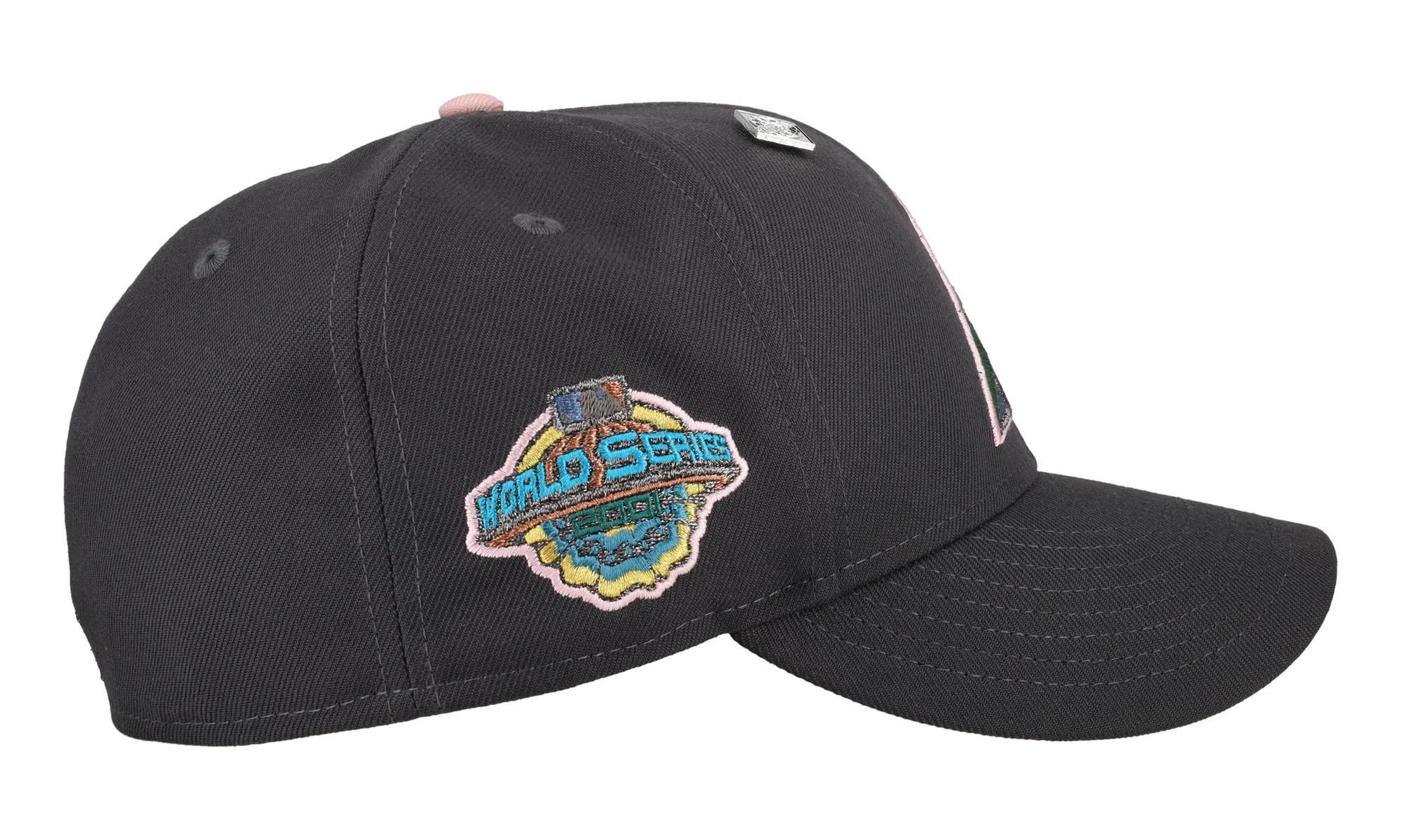 59FIFTY Arizona Diamondbacks 2001 World Series Fitted Hat "Graphite / Pink" NE413