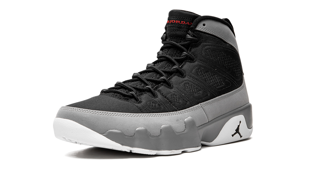 9 Retro "Particle Grey" CT8019 060