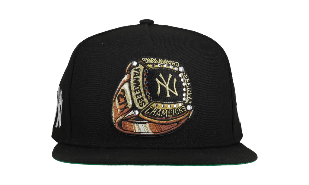 9FIFTY New York Yankees A Frame Snapback Hat ""Rings"" NE220