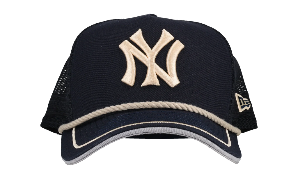 9FIFTY New York Yankees A Frame Trucker Snapback "Rope - Black" 44587535204540