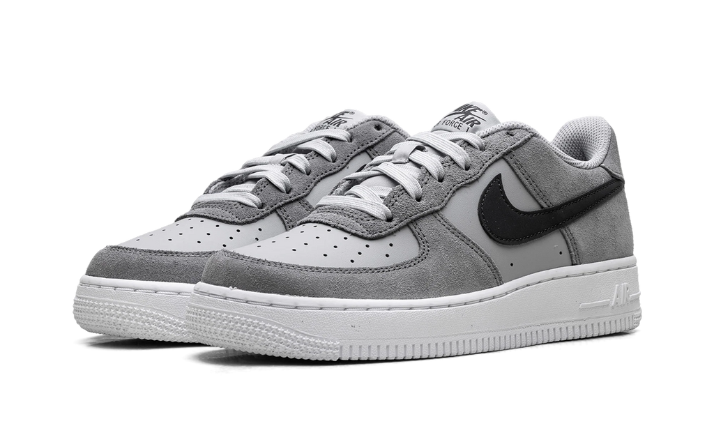 Air Force 1 GS "Smoke grey" IQ2743 001