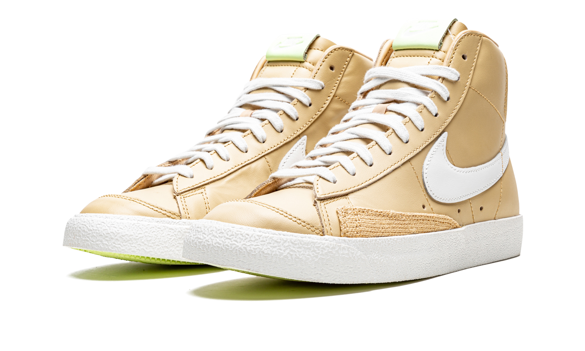 BLAZER MID'77 WMNS"Sesame" DD9679 200