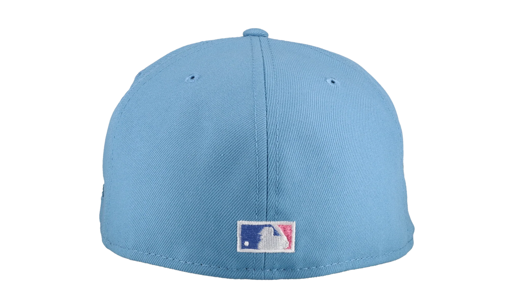 59FIFTY New York Yankees 1962 World Series Fitted Hat "Sky Blue / Pink / Metallic" 123451300845