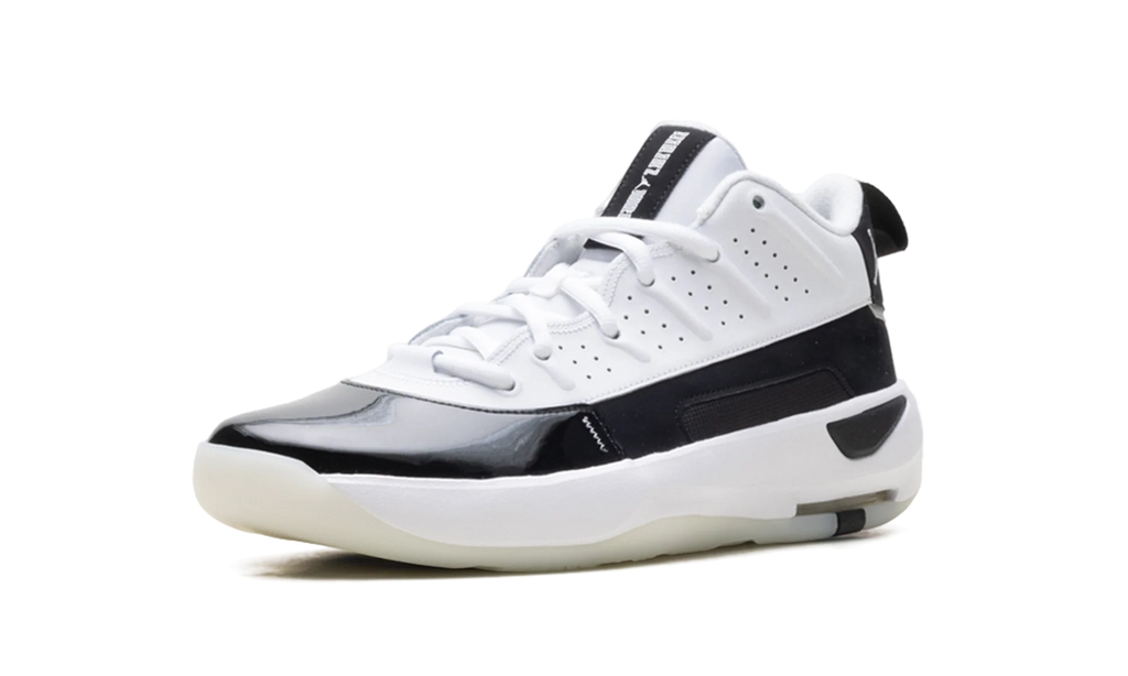 Max Aura 7 "White Summit White Black" HQ2091 100