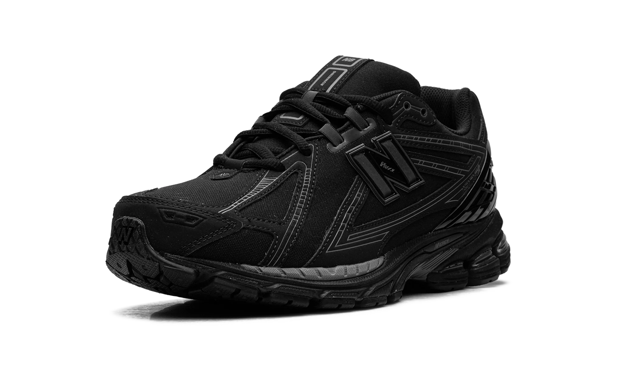 1906R "Triple Black" U1906RJB