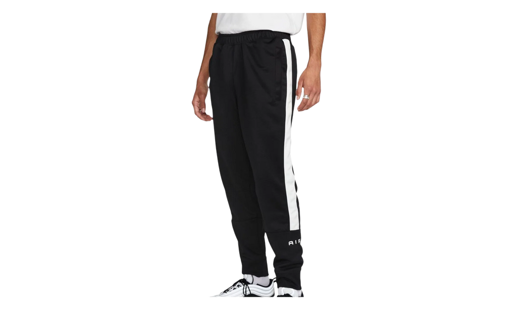 Air Joggers "Black / Summit White" FN7690 010