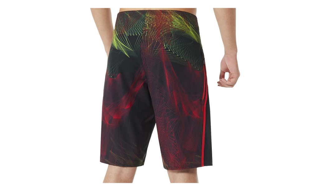 21" Backdraft Boardshorts "Blackout / Red" 482364 02E