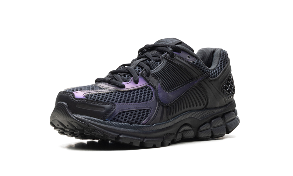 Vomero 5 Wmns"Iridescent" IB4397 001