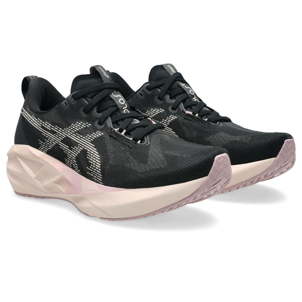 Women's Novablast 5 Running Shoes in Black/Pearl Pink