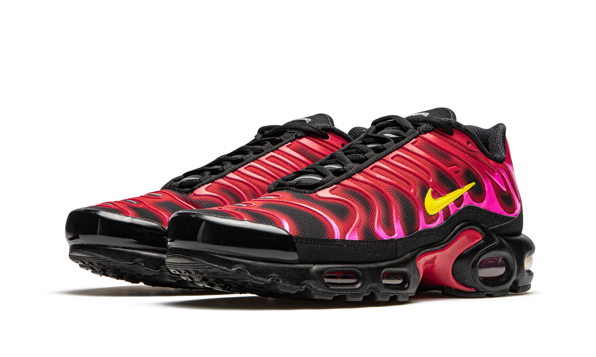 Air Max Plus TN "Supreme - Black / Red" DA1472 600