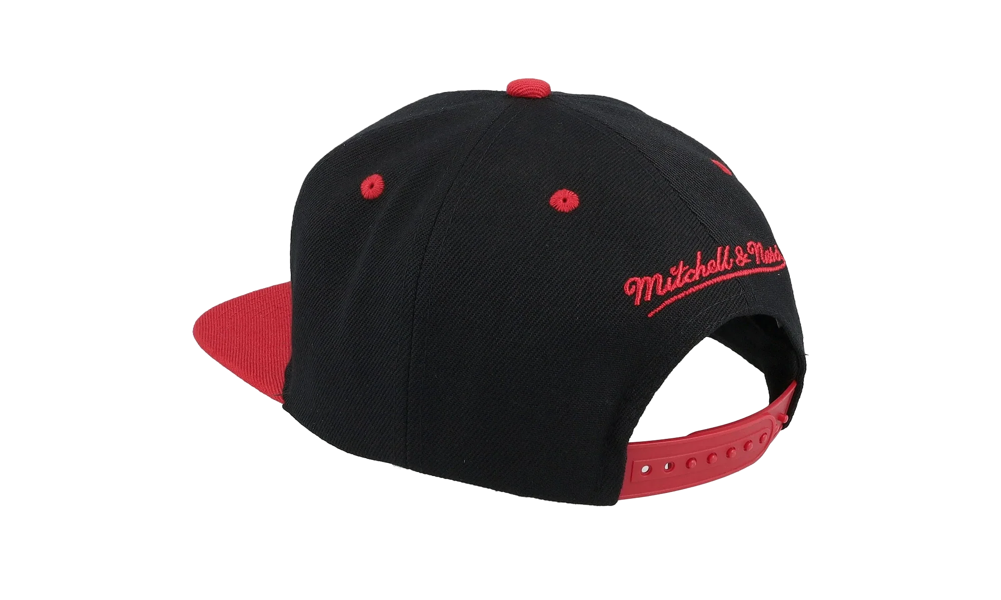 NBA Text Stack 1 Snapback Cap "Chicago Bulls - Black" HS8542 CBUBLCK