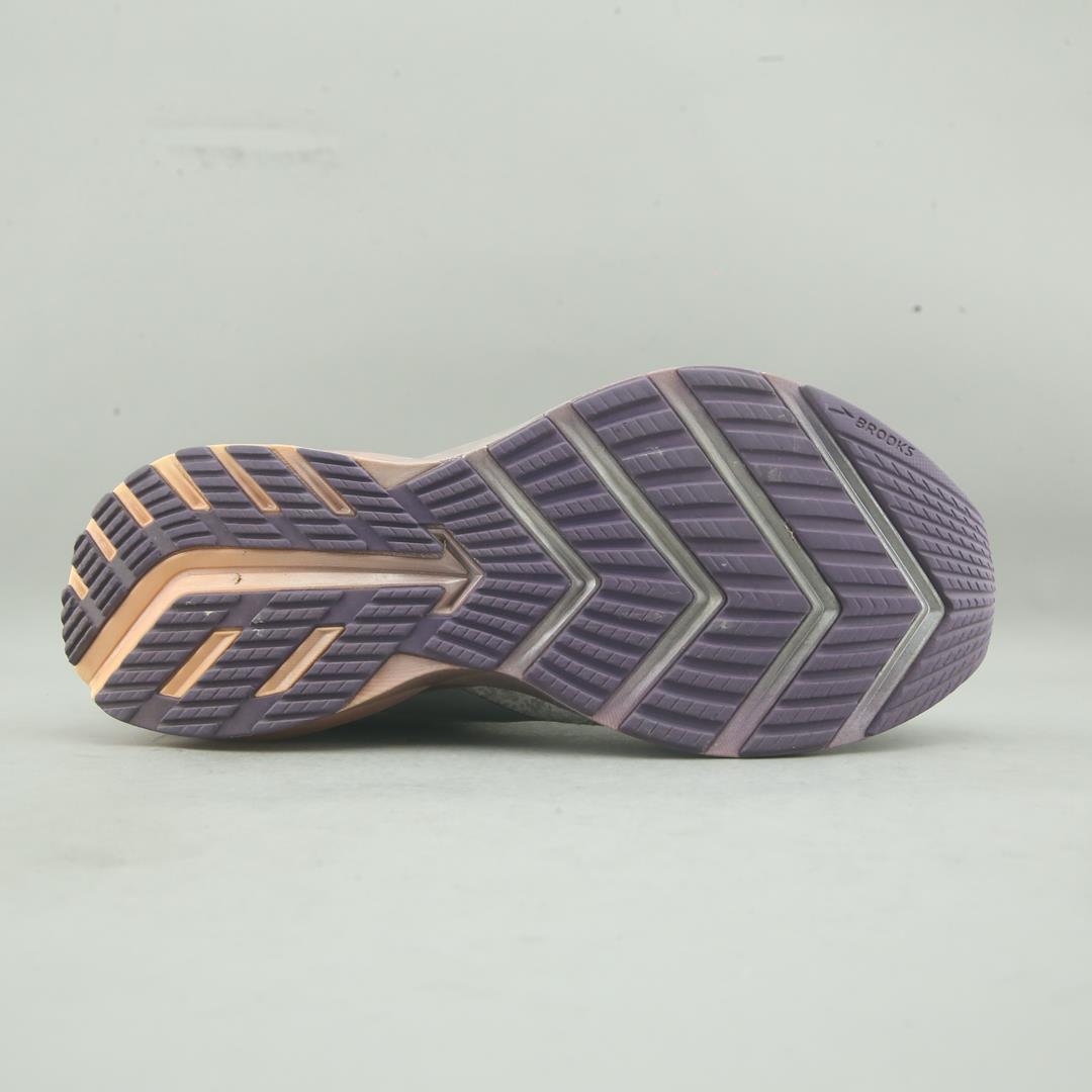 LEVITATE 3