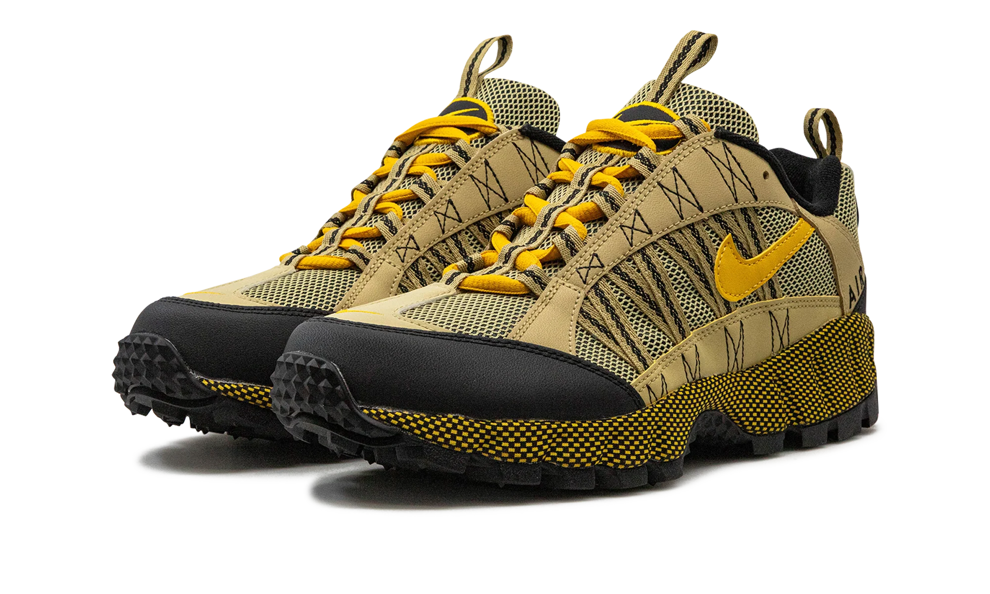 Air Humara "Wheat Grass" FJ7098 700