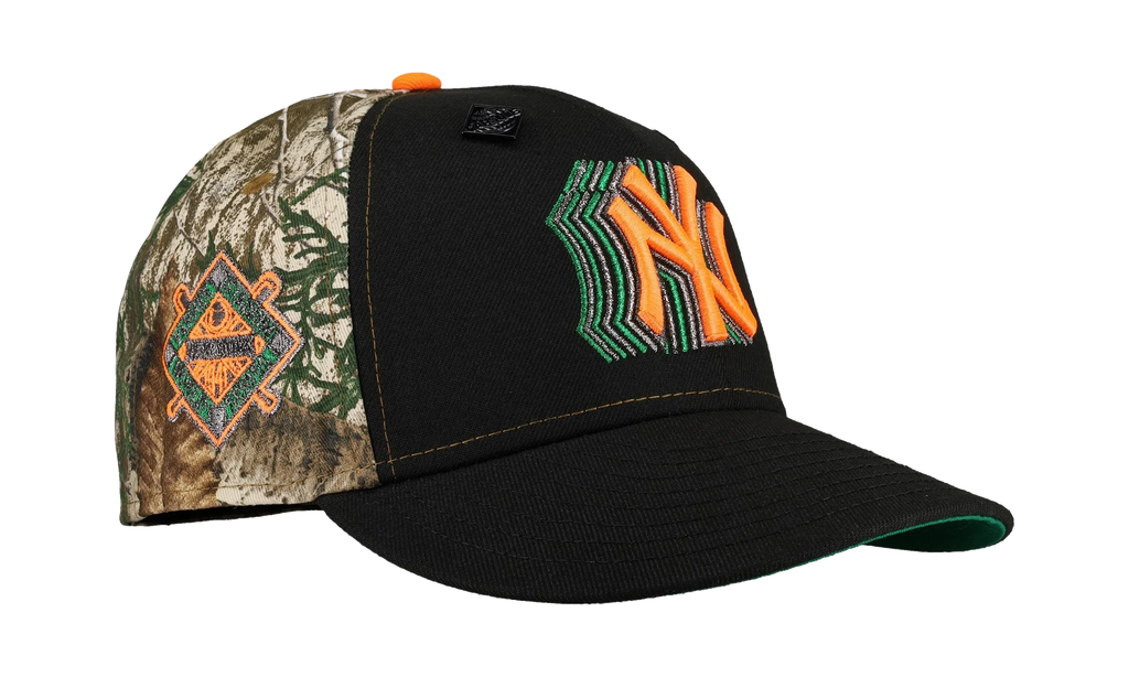 59FIFTY New York Yankees Trippy Metallic Fitted Hat "Real Tree / Black" NE339
