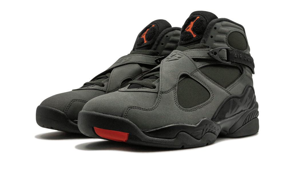 8 Retro "Take Flight" 305381 305