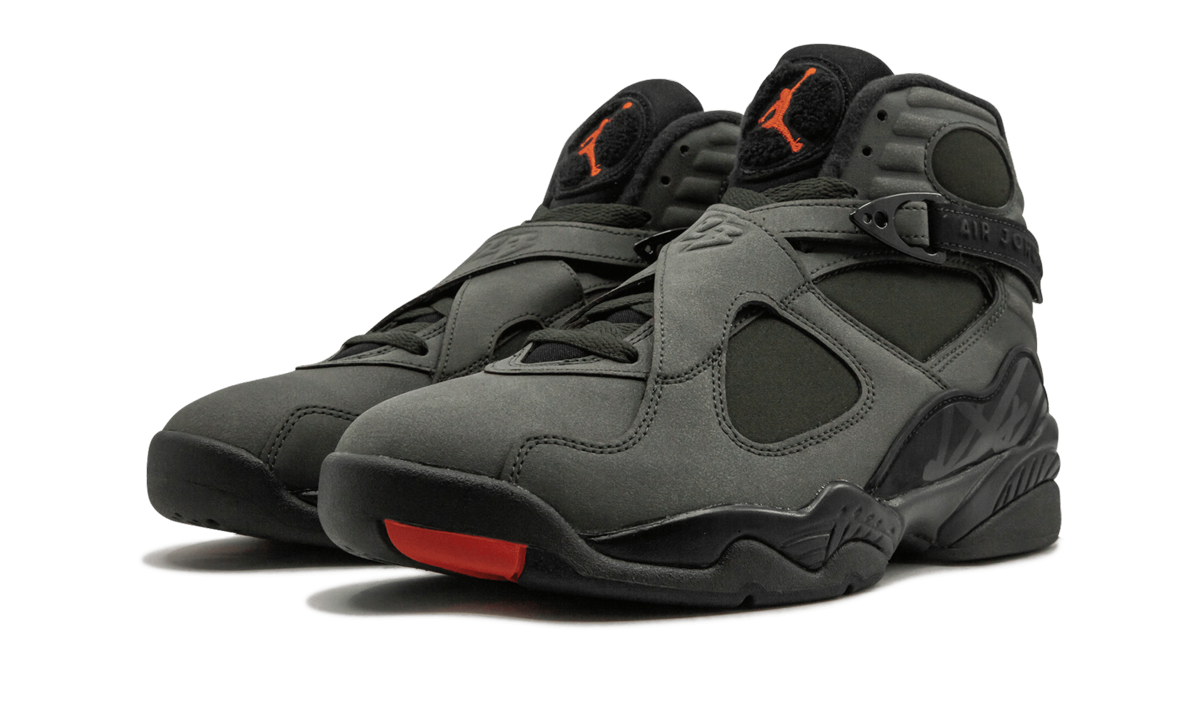 8 Retro "Take Flight" 305381 305