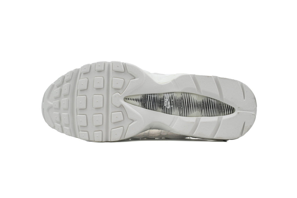 Max 95 Comme des Garcons White