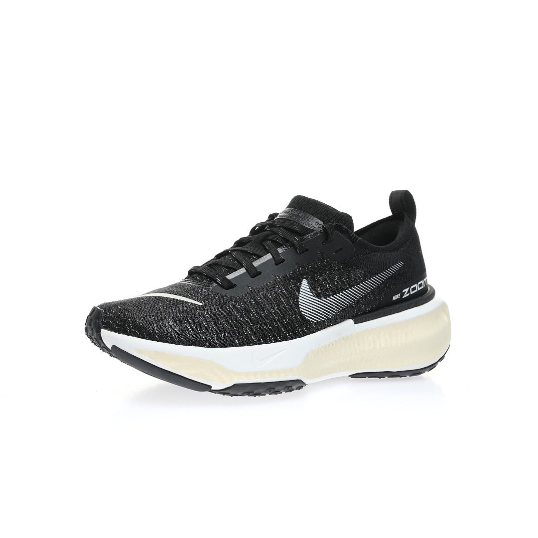 ZoomX Invincible Run 3 Oreo