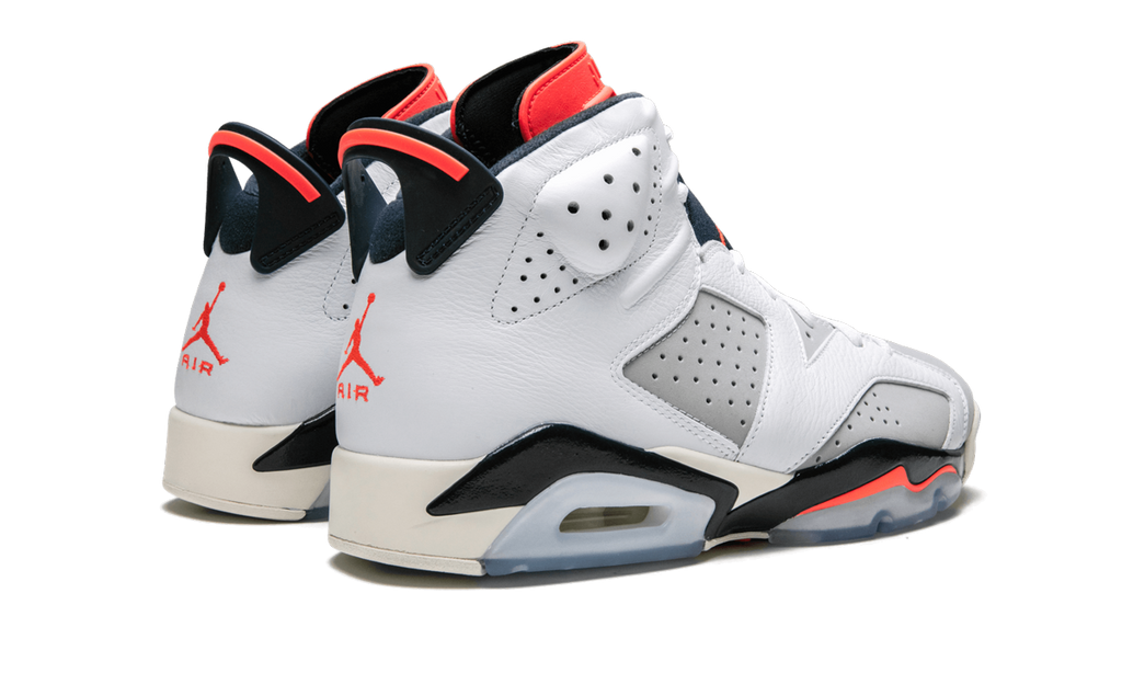 6 Retro "Tinker Hatfield" 384664 104