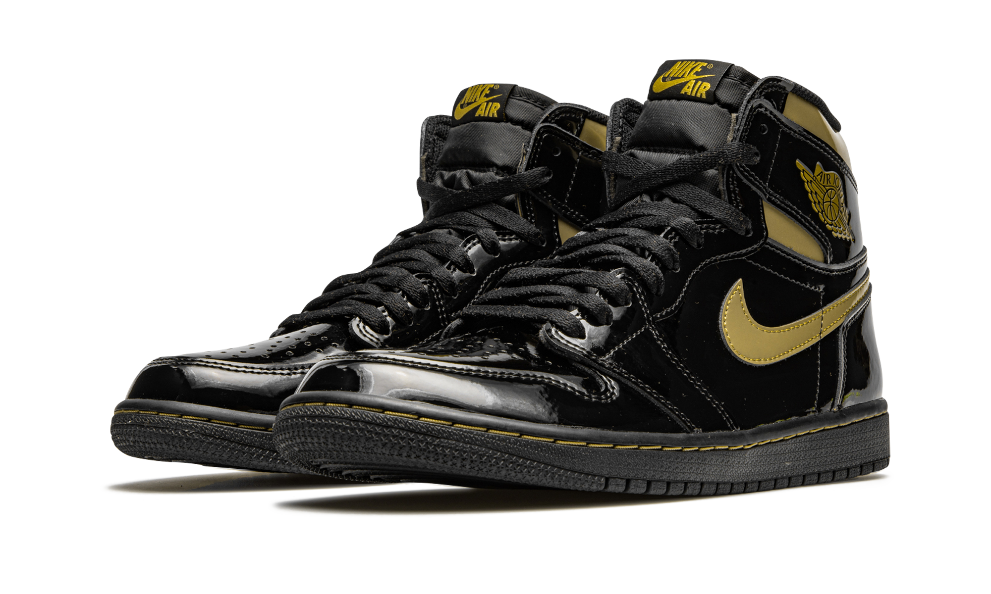 1 Retro High OG "Black Metallic Gold" 555088 032