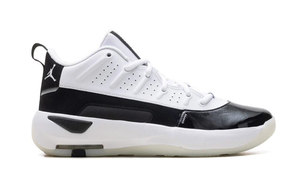 Max Aura 7 "White Summit White Black" HQ2091 100