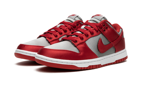 DUNK LOW WMNS"UNLV Satin" DX5931 001