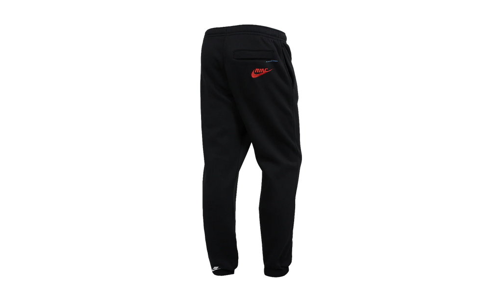 Sportswear Sport Essentials+ Fleece Trousers "Black / White" DM6871 010